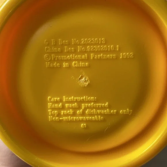 Vintage 90’s Tweety Bird Cup. Very nice! - Picture 4 of 5